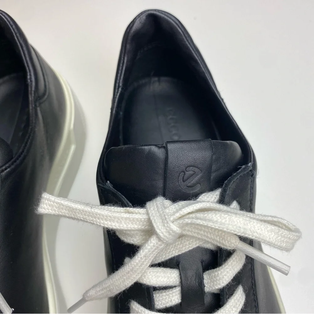ECCO Men's Street Tray Classic Sneakers